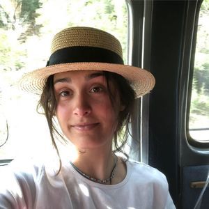 Meet your Posher, Emma